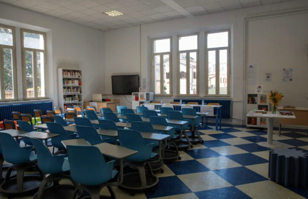 Bibliopoint Luca Serianni - IIS Via dei Papareschi Sede Centrale