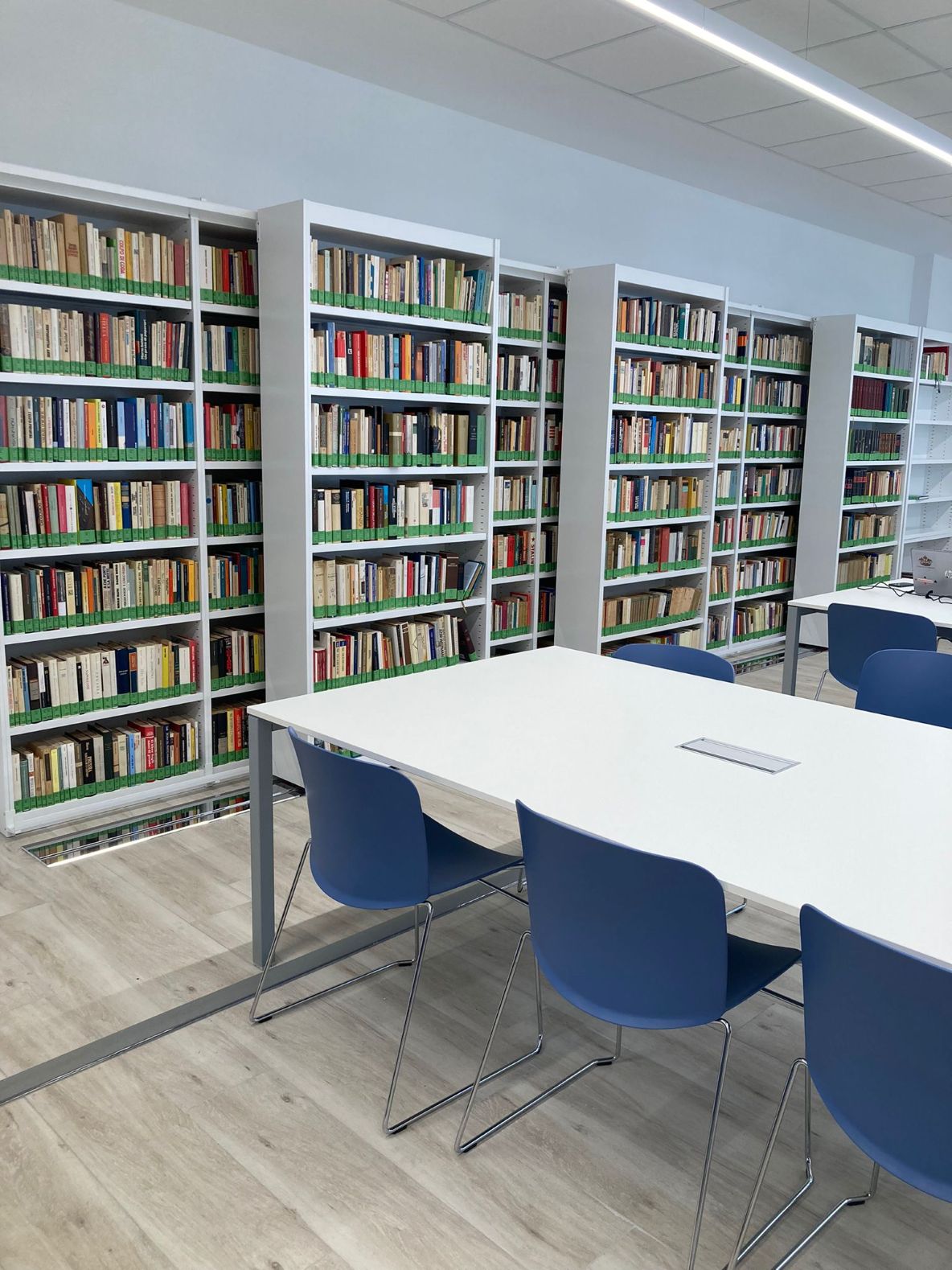 Biblioteca Joyce Lussu