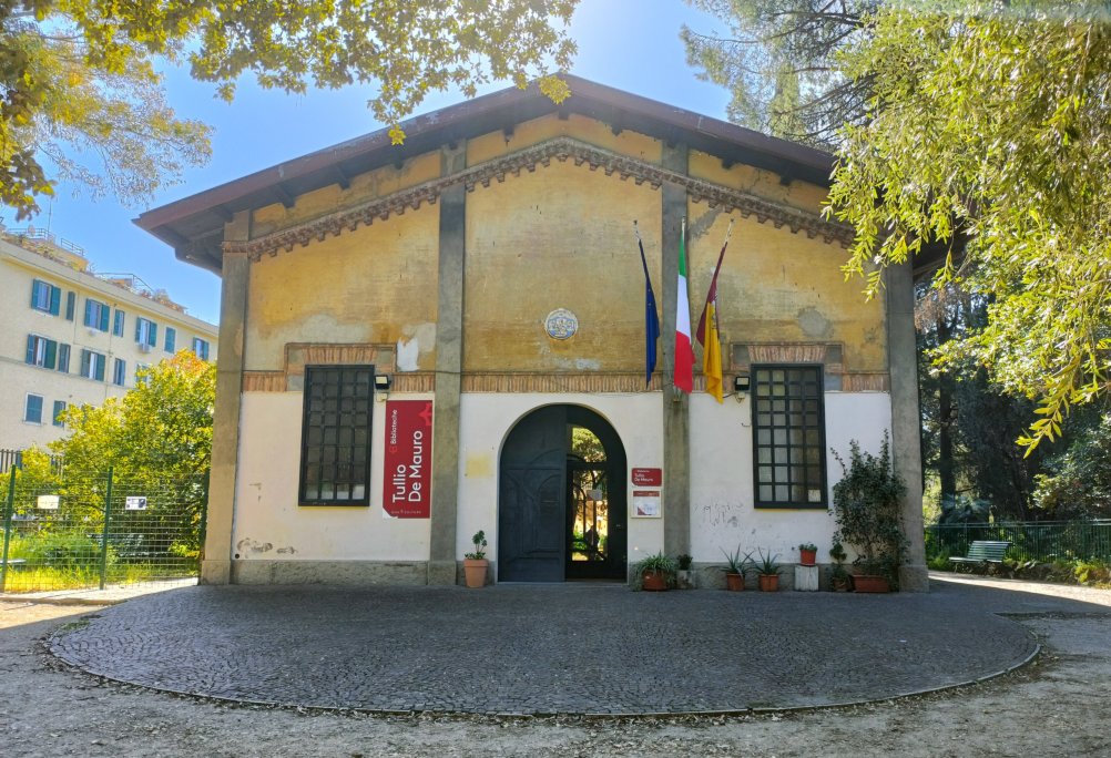 Biblioteca Tullio De Mauro
